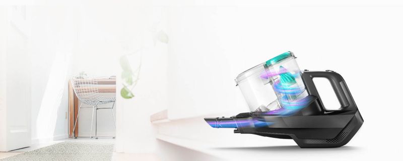 Philips Efektywne usuwanie brudu. Silnik PowerBlade z PowerCyclone 7
