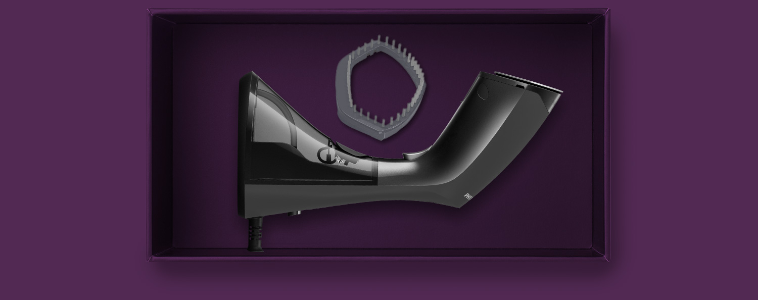 W opakowaniu znajduje się parownica i nakładka ze szczotką W opakowaniu znajduje się parownica i nakładka ze szczotką